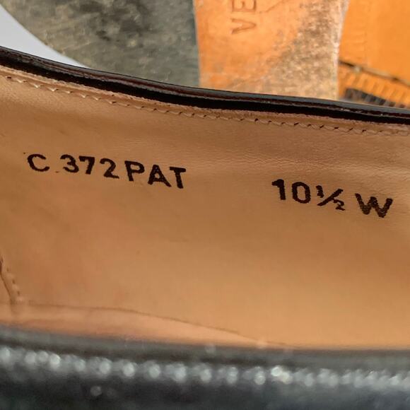 CHURCH'S Size 11.5 Black Patent Leather Oxford Lace-Up Shoes - Picture 8 of 10